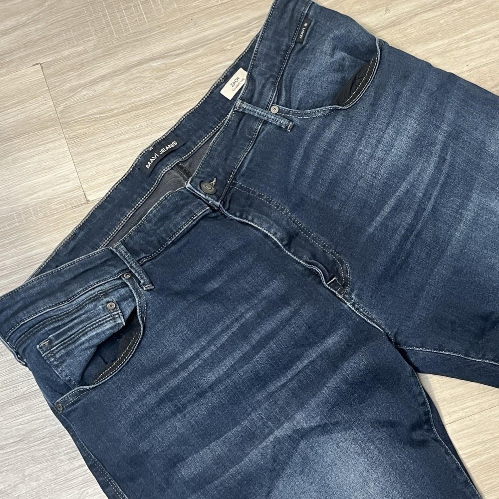 Mavi‎ Jeans Zach Straight Leg Mens Size 42x30 Dark Wash Blue Denim Grunge